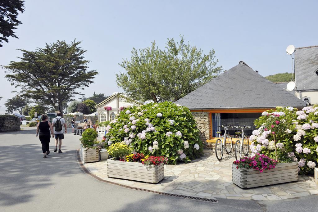 Camping Rcn Port L'Epine Trelevern Exterior photo