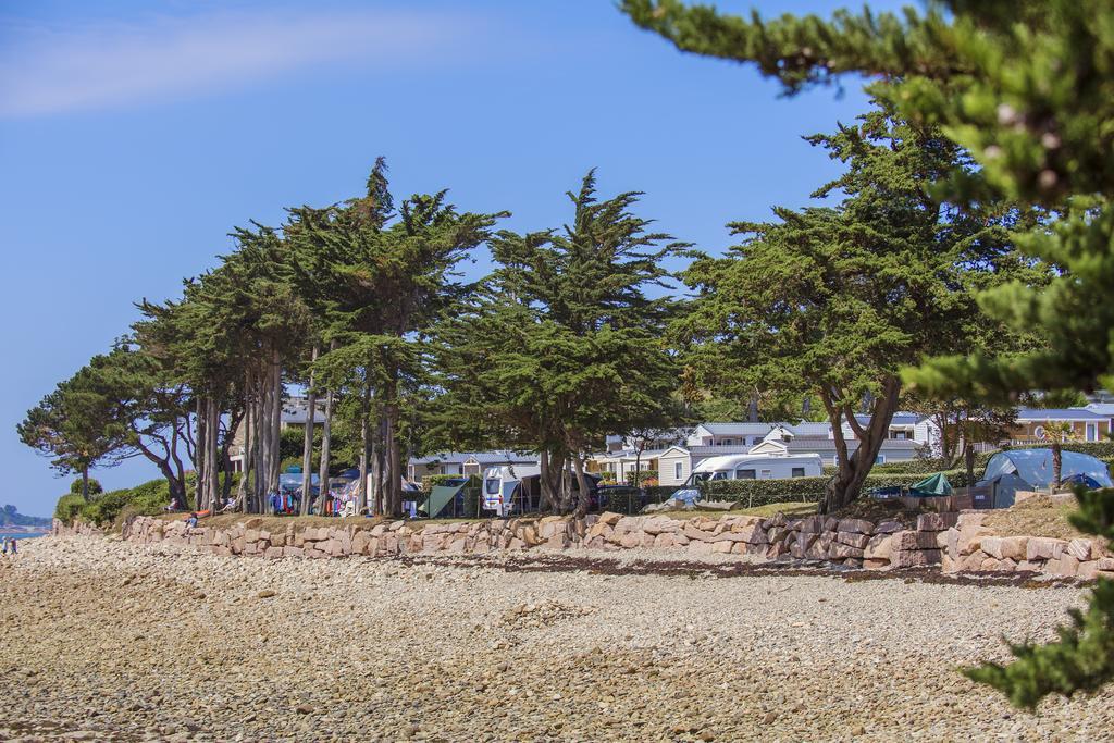 Camping Rcn Port L'Epine Trelevern Exterior photo